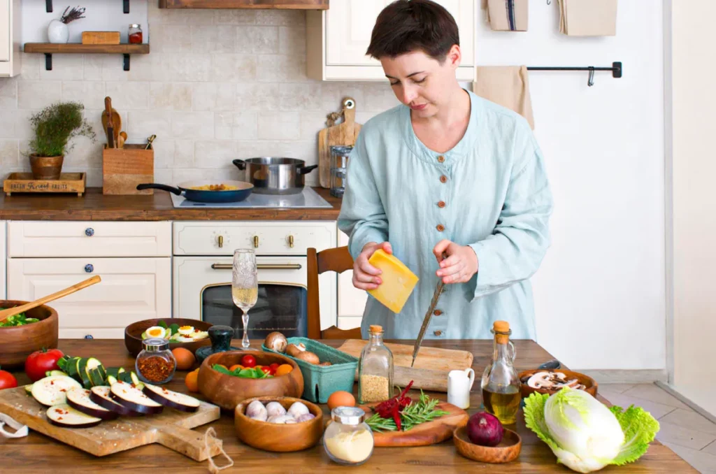 A young woman uses food as medicine to achieve optimal health
